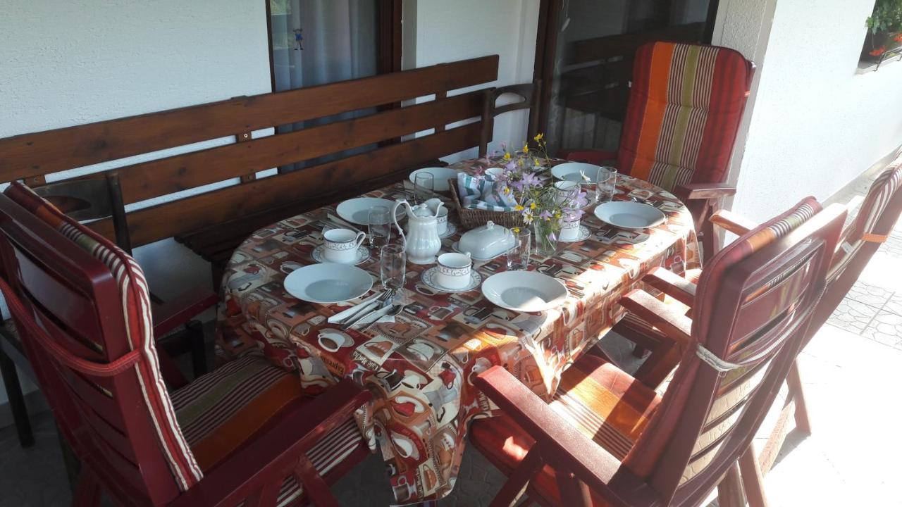 B&B Černe Polhov Gradec Exteriér fotografie